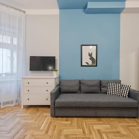 Centre Apartments-Old Town Krakow Bagian luar foto