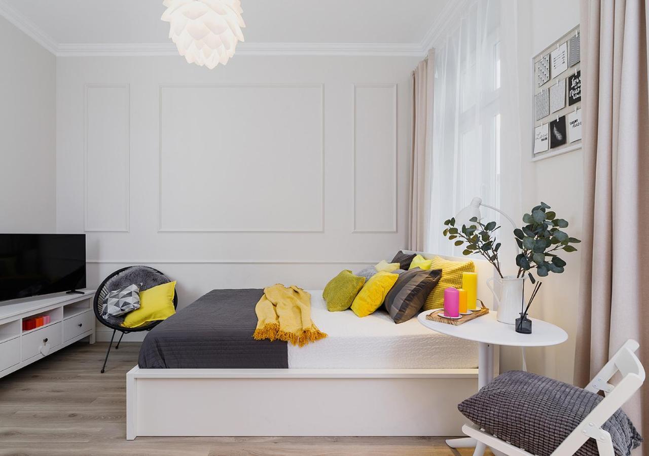 Centre Apartments-Old Town Krakow Bagian luar foto